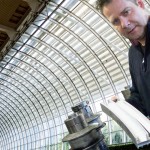 Eigenaar Raoul Henderickx: “Het geeft een bijzonder goed gevoel dat we vanuit onze core business een zichtbare bijdrage kunnen leveren aan de realisatie van vele markante gebouwen.”