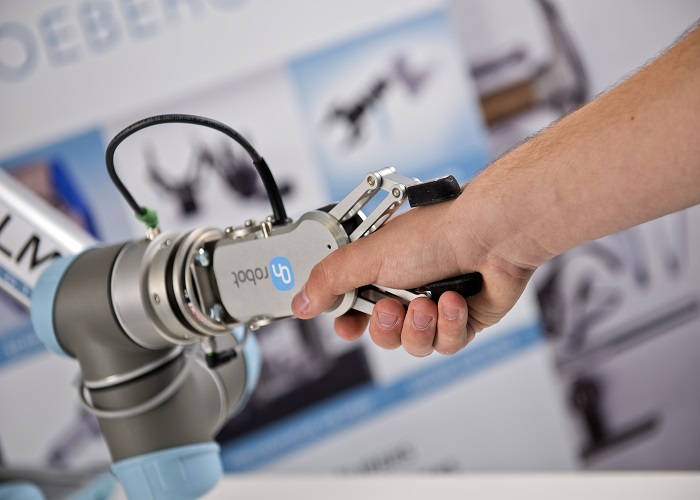 Cobots met service leasen