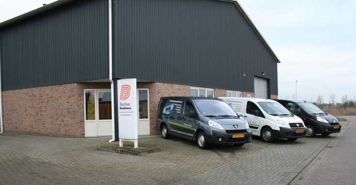 Het bedrijfspand van Besten Machines in Haarle. 