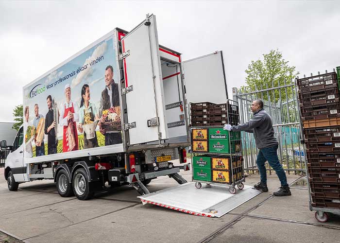 Het hoge laadvermogen van de Mercedes-Benz Sprinter met het BE-Combi 3500PLUS Systeem gaf voor Bidfood de doorslag om voor deze combinatie te kiezen