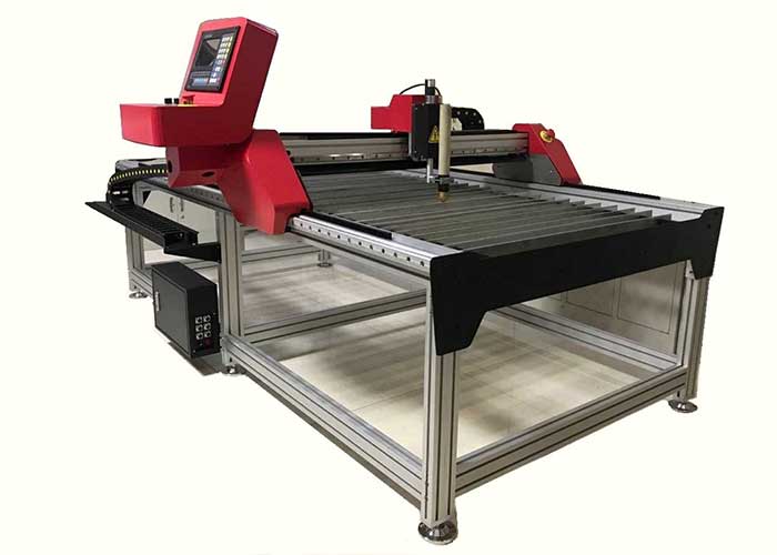 Besten Machines heeft onder andere geïnvesteerd in een nieuwe CNC plasmasnijtafel.