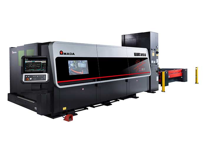 De REGIUS 3015AJ fiberlaser is voorzien van allerlei functies die een autonoom snijproces mogelijk maken.