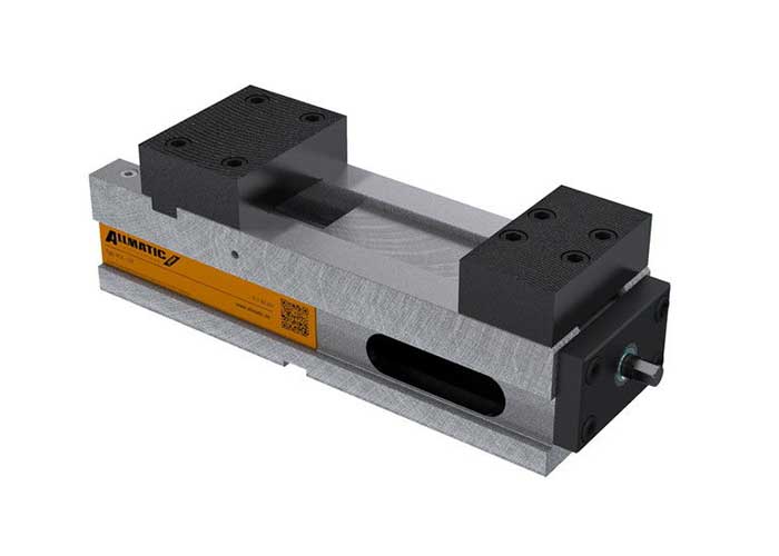 De NC4-serie bestaat uit compacte machineklemmen met bekbreedtes van 125 mm en 160 mm.