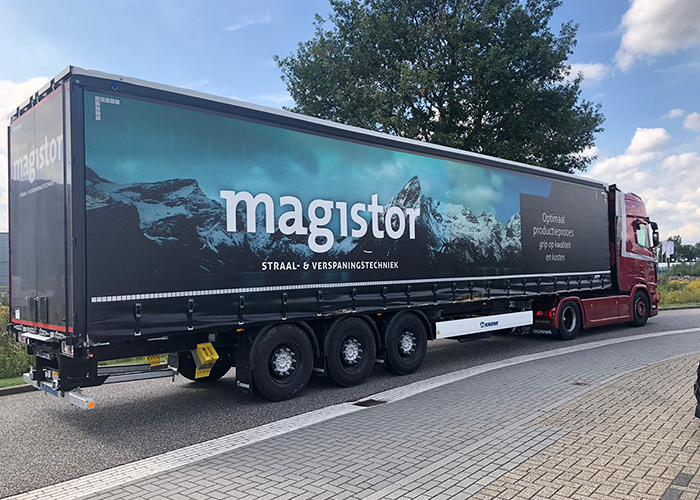 Magistor is gespecialiseerd in de verkoop van straalmiddelen en gereedschappen voor de metaalbewerkende en -verwerkende industrie.