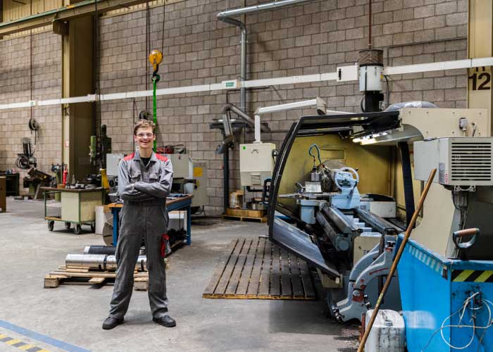 “Er is geen sprake van oliën die in het rond spetteren waardoor mijn werkplek schoon blijft en de vloer niet gevaarlijk glad wordt.’’