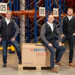 Trots op de ingebruikname van het importmagazijn in Kerkrade: v.l.n.r. projectleider Marco Schepers, Senior Director Supply Chain Operations, Wout van Stokrom, Vice President Regio West en Supply Chain Director Paul Dols, verantwoordelijk voor de processtromen.