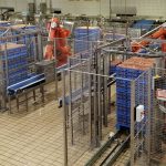 Fiduco is een leverancier van robotiseringsoplossingen in de pluimveesector.