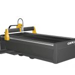 De CNC gestuurde plasmasnijmachine GCS-P 3015 van Geka is verkrijgbaar in verschillende maten en met de mogelijkheid van een eenvoudige roostertafel of sectionele rookafzuiging.