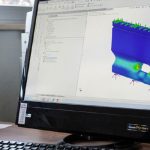 Kantbanken die gerobotiseerd werken behoeven gereedschappen met een goede coating, zodat geen onnodige stilstand wordt veroorzaakt door bijvoorbeeld achterblijvende materiaalresten.