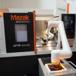 Mazak brengt met de nieuwe, flexibele Ez Loader 10 een laagdrempelige cobot automatiseringsoplossing op de markt. (foto: Tim Wentink)