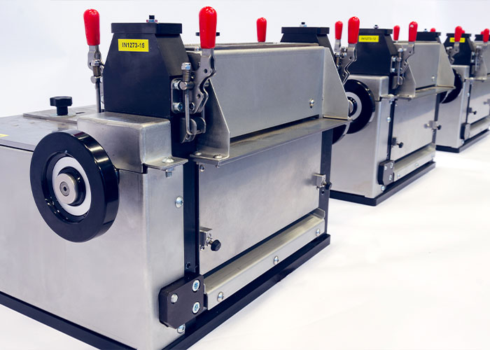 De ‘Mechanized Lab Rollers’ die Tuinte heeft gerealiseerd voor het Photo System Lab Polaroid in Enschede.