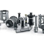 Mapal levert gereedschappen voor binnen- en buitenbewerking van de cilindervormige statorbehuizing.