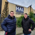 Tim Lensen en Thomas Eilders zijn de adviseurs die vanuit Easyfairs de exposanten van MIX Noordoost begeleiden. “Wij bieden het podium, zorgen voor de stand en helpen bij de voorbereiding. De exposanten hoeven alleen maar voor de inhoud te zorgen.”