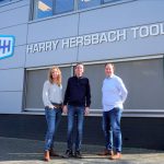 Edmee, Jos en Harry Jr. hebben begin dit jaar de aandelen van Harry Hersbach Tools overgenomen. Samen bundelen ze hun krachten op het gebied van productietechnologie, ICT en marketing om het bedrijf klaar te stomen voor de toekomst.