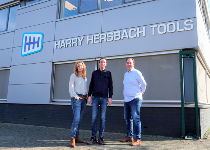 Edmee, Jos en Harry Jr. hebben begin dit jaar de aandelen van Harry Hersbach Tools overgenomen. Samen bundelen ze hun krachten op het gebied van productietechnologie, ICT en marketing om het bedrijf klaar te stomen voor de toekomst.