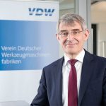 VDW-voorzitter Franz-Xaver Bernhard: “De energiesector, met een forse groei tot 2040, biedt potentie voor fabrikanten van werktuigmachines.”