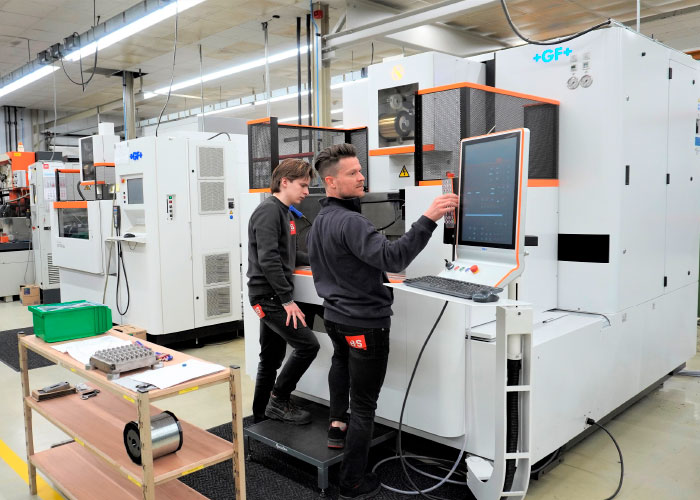 B&S Technology zet de nieuwe AgieCharmilles CUT E 600 draadvonkmachine van GF Machining Solutions veelal in om 3D-geprinte werkstukken na te bewerken en los te vonken.