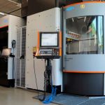 GF Machining Solutions zet in het Technologiecentrum in Biel een Mill S 600 U in voor het verspanen van grafiet.