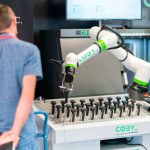 Coby is, net zoals alle andere RoboJob-systemen, een automatiseringsoplossing voor CNC draai- en freesmachines.