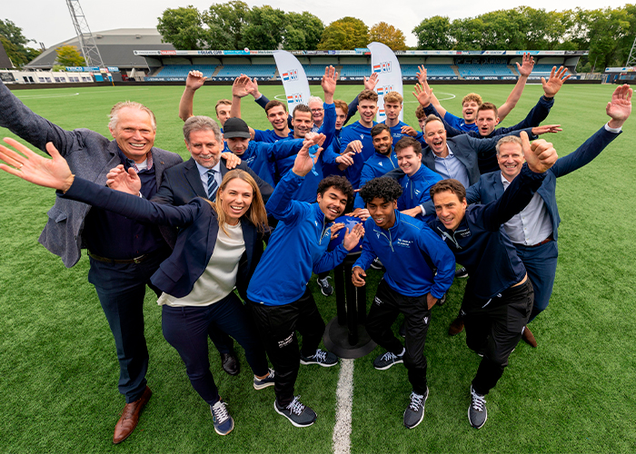 Tijdens de kick-off bijeenkomst in het Jan Louwers stadion van FC Eindhoven is het officiële startsein gegeven voor de VDL Triple T Academy en is de ‘selectie’ van 2022 voorgesteld.