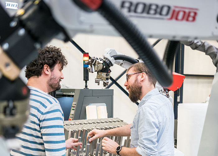 De RoboJob Experience Day vindt op 20 april 2023 plaats in het hoofdkantoor van RoboJob in Heist-op-den-Berg