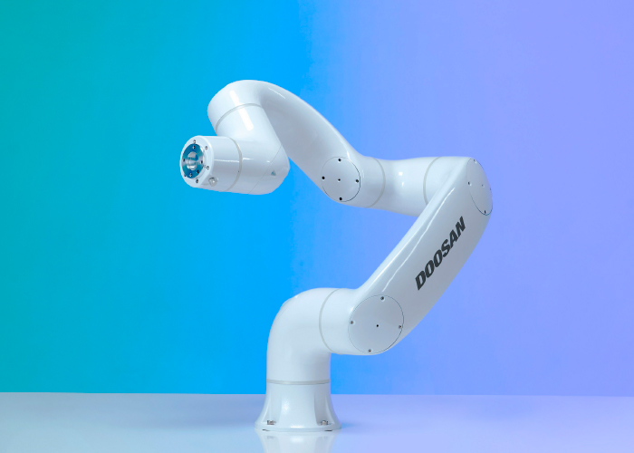 Doosan Robotics heeft onlangs de E-Series toegevoegd aan haar uitgebreide line-up van cobots. De E-Series cobots zijn speciaal ontwikkeld voor de voedingsmiddelen- en drankenindustrie.