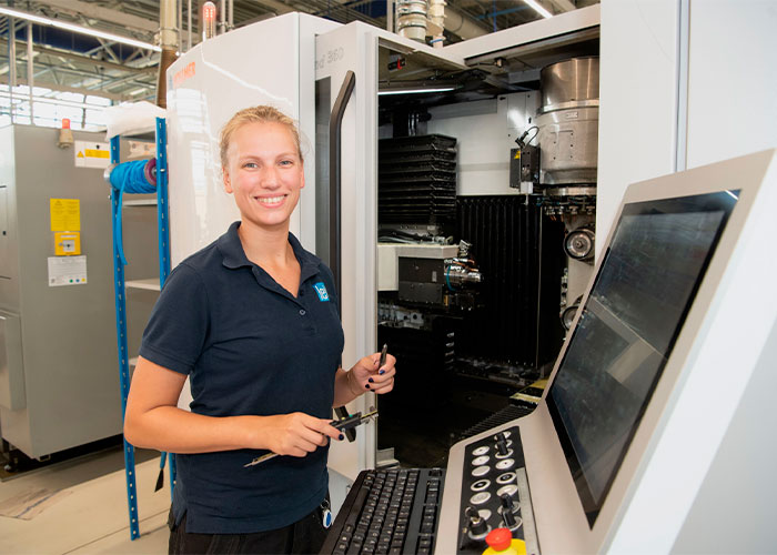 Verder in Techniek heeft een effectief opleidingsconcept ontwikkeld voor CNC draaien en frezen en richt zich met name op de omscholing van mensen.