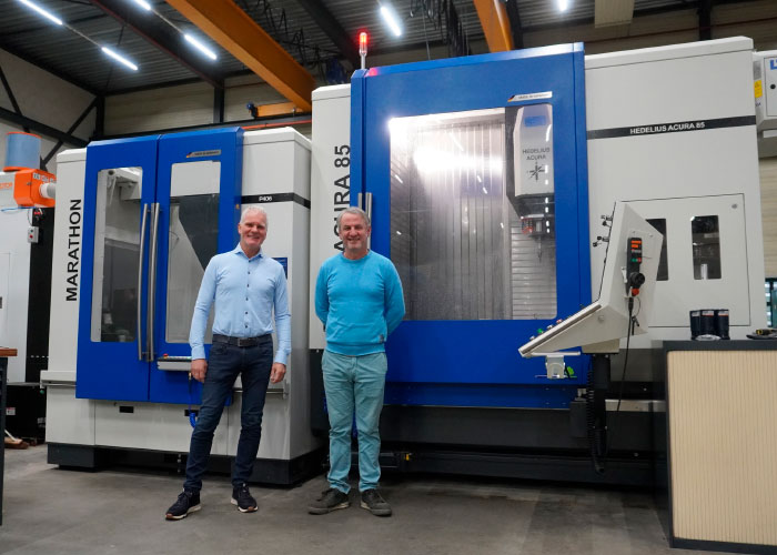 Douna Machinery in Leeuwarden heeft in september twee nieuwe machines van Hedelius in gebruik genomen. De vijfassige Acura 85 is met het Marathon palletmagazijn de volgende automatiseringsoplossing binnen het bedrijf. Gelijktijdig nam de machinefabriek een T7-2600 in gebruik die naar verwachting binnenkort wordt vergezeld door een grote industriële robot voor werkstukbelading. Hiermee anticipeert Douna op de toenemende vraag naar complexe werkstukken met korte levertijden.