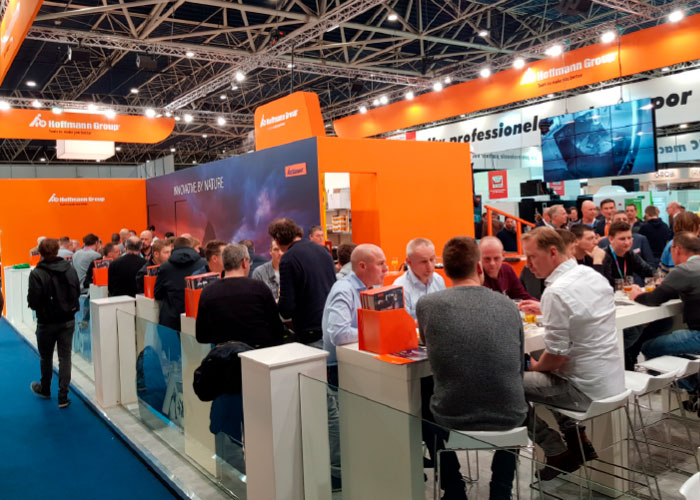 Beeld van de TechnniShow in 2018. De Hoffmann Group pakt altijd flink uit in hal 12 van de Jaarbeurs.