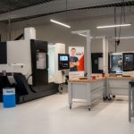 Het CNC test- en trainingscentrum van Covebo in Eindhoven bereidt buitenlandse technici voor op de hoge standaarden in de Nederlandse maakindustrie.