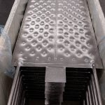 Titanium lasergelaste platen van Omega Thermo Products, een van de bedrijven die gebruik maakte van de WBSO-regeling.