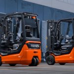 De Traigo48-serie vorkheftrucks zijn beschikbaar in 3- en 4-wielmodellen, hebben een hefcapaciteit van 1,5 tot 2,0 ton, hefhoogtes tot 7,5 meter en een topsnelheid van 20 km/u.