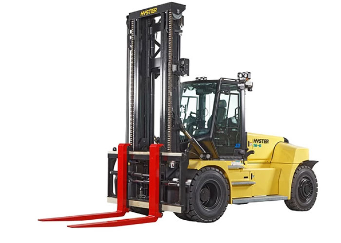 De Hyster J10-18XD-serie is ontworpen om hoge prestaties te leveren; emissieloos, met minder onderhoud en tegen een lagere total cost of ownership.