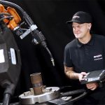 EWM biedt complete systemen inclusief hoogwaardige lasapparaten, componenten, toortsen, verbruiksartikelen en accessoires voor handmatige en geautomatiseerde toepassingen.