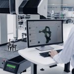 De Metrology Mentor-software maakt complexe programmeertaken toegankelijk voor operators van elk niveau via intuïtieve workflows, zonder dat programmering vereist is.