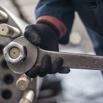 Zwaar werk verhoogt het risico op gezondheidsklachten en de kans op vroegtijdige uitval.