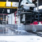 Automatische uitmeting van materiaal voor precisie en minder verspilling.