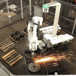 Volledig automatische bewerking van thermisch gesneden plaatdelen - zonder enige programmering of teaching.