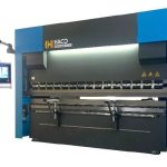 De nieuwe OptiForm kantbank wordt volledig in Europa geproduceerd en valt op door zijn compacte voetafdruk, het stijve machineframe en z’n intuïtieve bediening.
