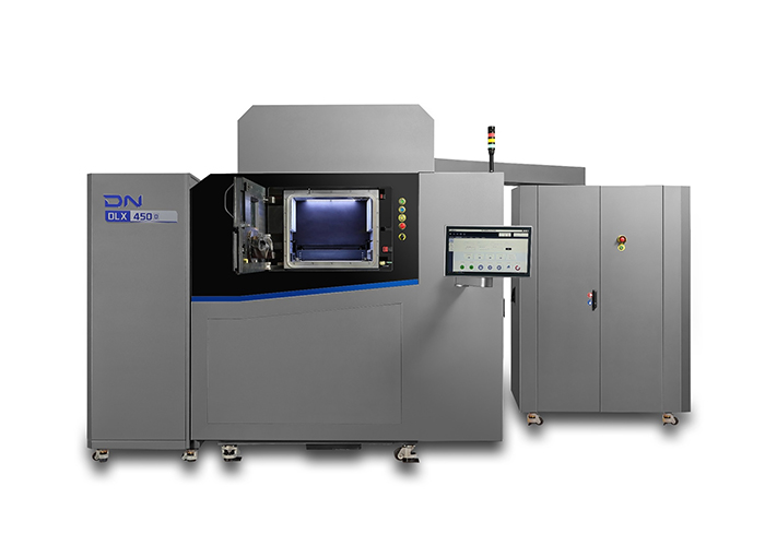 Met de DLX-serie breidt DN Solutions zijn aanbod uit tot een geïntegreerd portfolio voor zowel verspanende als additieve productieprocessen.