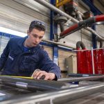 Metaalbedrijf P. Smit uit Den Helder is één van de genomineerden. Opleiden is ontzettend belangrijk voor het bedrijf om de mensen gemotiveerd te houden en vooral ook te binden.