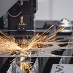 Het gebruik van stikstof als beschermgas voorkomt dat het metaal aan de snijrand in contact komt met zuurstof, waardoor fijnbewerkte contouren en zuivere snijranden gegarandeerd worden.