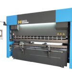 De OptiForm is beschikbaar in vaste configuraties, waardoor HACO deze machines continu produceert en direct uit voorraad kan leveren.