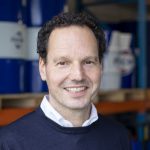 Lubsolutions-directeur Dennes Lagendijk: “De complexiteit en vereiste nauwkeurigheid van te produce-ren onderdelen neemt almaar toe. Dit stelt steeds hogere eisen aan de combinatie machine, gereedschap en metaalbewerkingsvloeistof.”