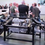 De auto-industrie staat al geruime tijd onder druk. Met moderne productietechnologie blijft Europa concurrerend op een wereldmarkt met felle concurrentie.