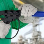 De G3+ProGrip, de 3e generatie dodemans-pistoolgreep, maakt een eind aan onveilige en vermoeiende straalpraktijken met zelf gefabriceerde tape-& tie-wrap-constructies.