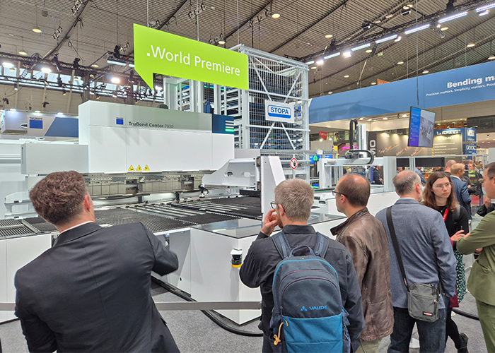 Bij Trumpf stond buigen dit jaar hoog op de agenda tijdens de presentatie op de Blechexpo.