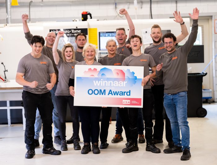 Volgens het juryrapport is de betrokkenheid en het enthousiasme op de werkvloer bij QRMS, winnaar van de OOM Award voor de regio Limburg, goed merkbaar en aanstekelijk.