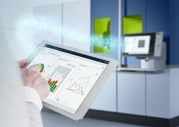 Via de Trumpf-service Smart View is het mogelijk om live data van de machine overzichtelijk te analyseren. Hierdoor kunnen gebruikers fouten vroegtijdig herkennen en optimalisaties benutten.