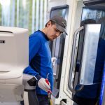 Bij Kusters Goumans, genomineerd voor de OOM Award Midden- en Oost-Brabant, leren de medewerkers het vakmanschap dat nodig is voor het maken van mooie precisieonderdelen op de werkplek.